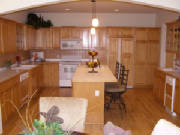 Staged_kitchen_Wayzata.jpg